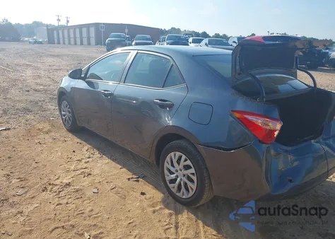 2017 Toyota Corolla Le z USA, uszkodzony, nr VIN 2T1BURHEXHC806916